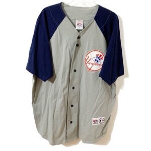Genuine Merchandise True Fan New York Yankees Button Front Jersey Logo on Front